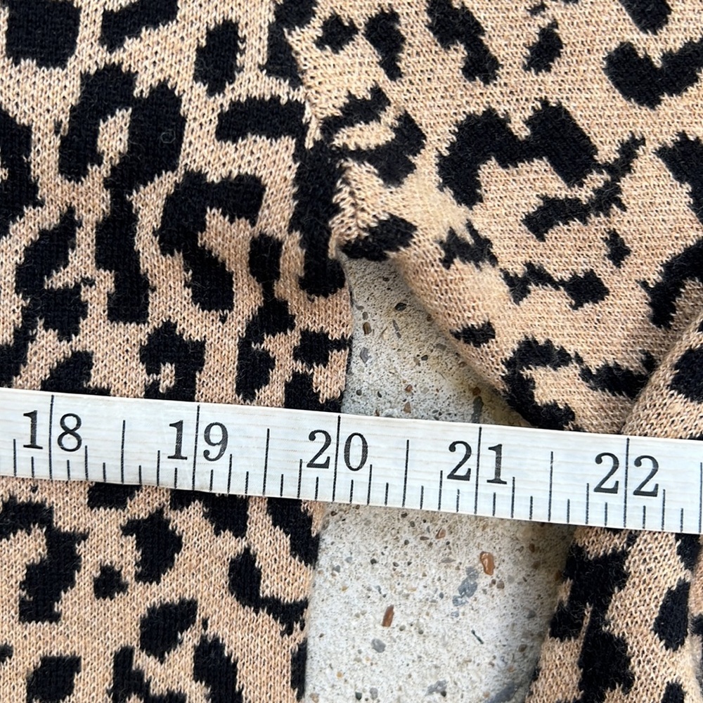 J. Crew Leopard Print Relaxed Fit Cotton/Wool V-Neck Cardigan Size XS - Picture 10 of 16
